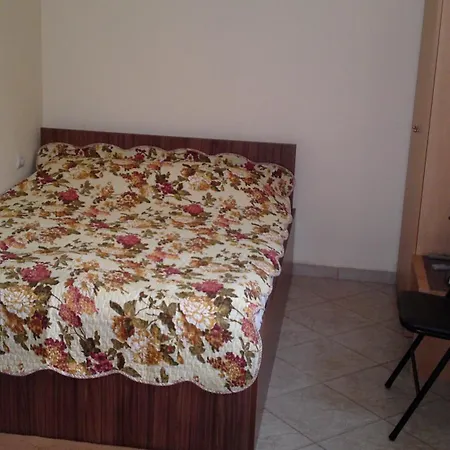 Avel Guest House-2